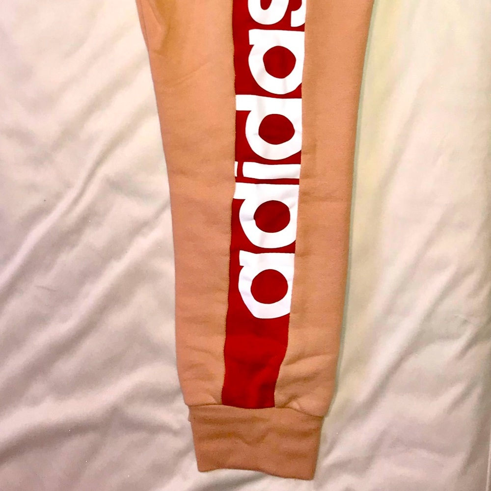 ADIDAS - W Sweatpants - XS - FAIRLY NEW